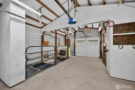 608 Alger Ccc Road Sedro Woolley WA 98284