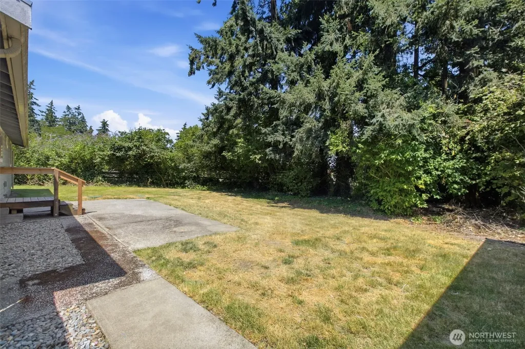 6201 44th Avenue E Tacoma WA 98443