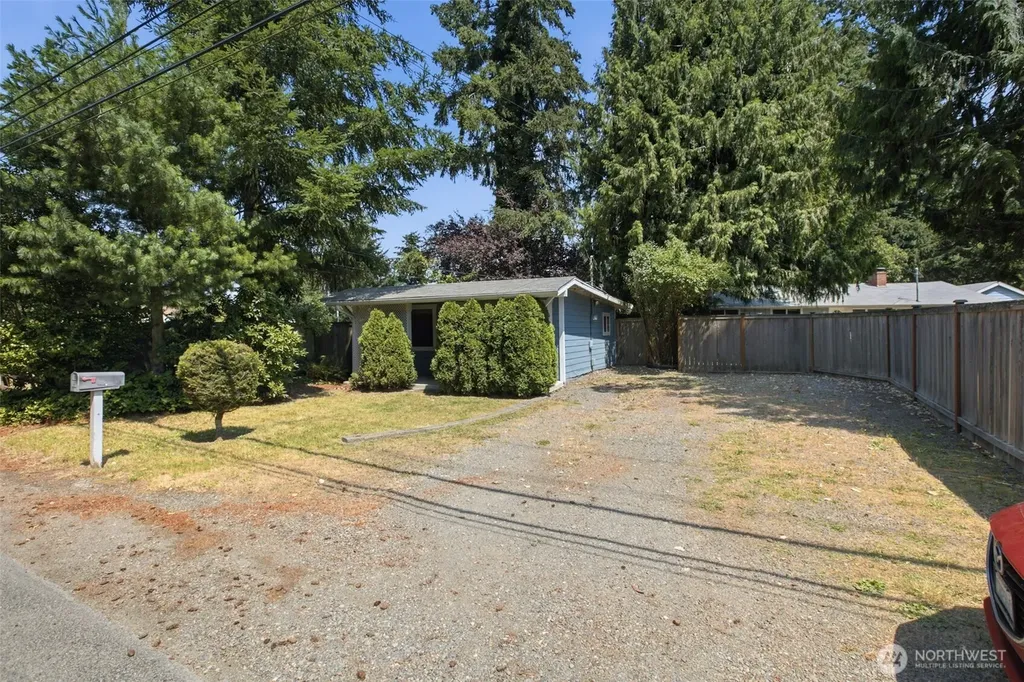 6201 44th Avenue E Tacoma WA 98443