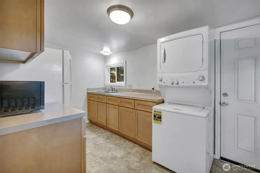 6201 44th Avenue E Tacoma WA 98443
