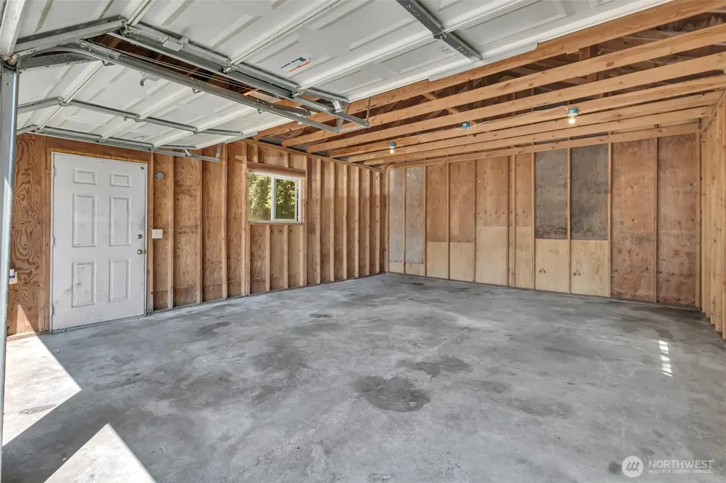 6201 44th Avenue E Tacoma WA 98443