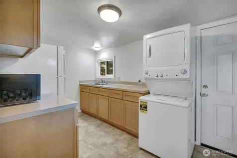 6201 44th Avenue E Tacoma WA 98443