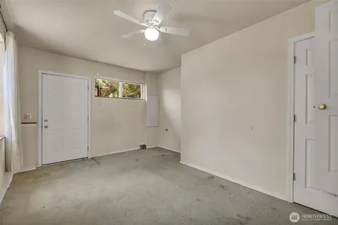 6201 44th Avenue E Tacoma WA 98443