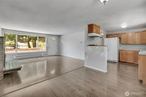 6201 44th Avenue E Tacoma WA 98443