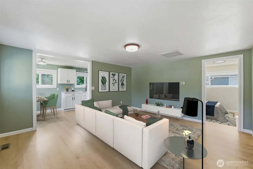 11418 Jovita Boulevard E Edgewood WA 98372