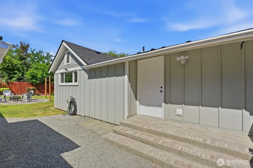 11418 Jovita Boulevard E Edgewood WA 98372
