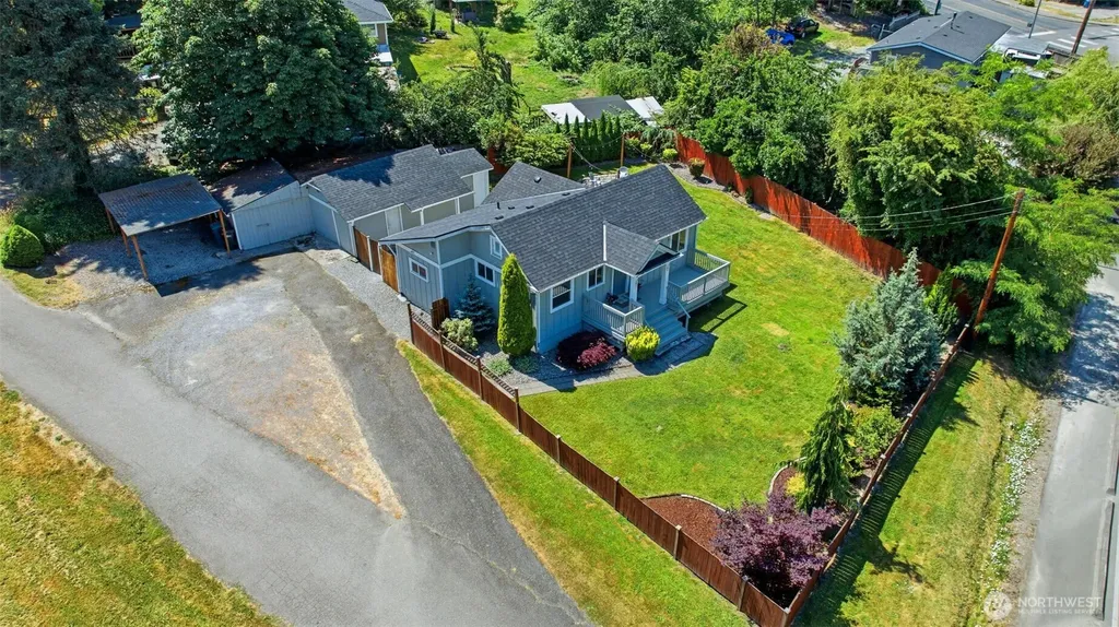 11418 Jovita Boulevard E Edgewood WA 98372