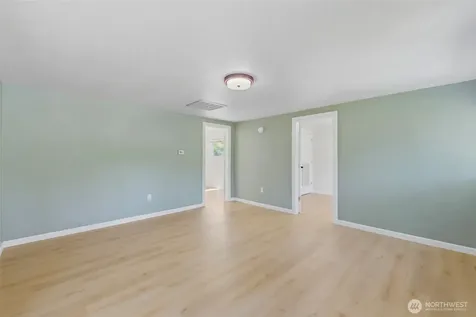11418 Jovita Boulevard E Edgewood WA 98372