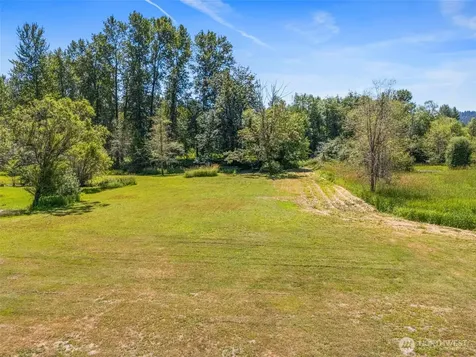 11915 151st Avenue Court E Puyallup WA 98374