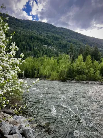 4 Susan Road Okanogan WA 98833