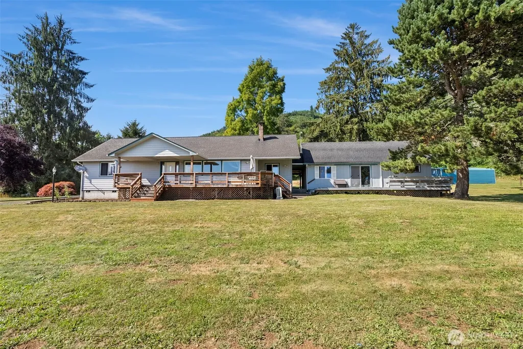 22 Pollari Road Raymond WA 98577