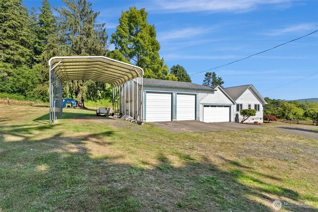 22 Pollari Road Raymond WA 98577