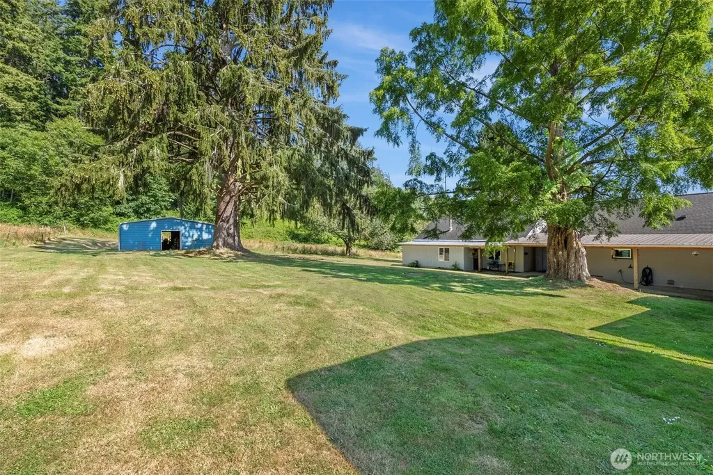 22 Pollari Road Raymond WA 98577
