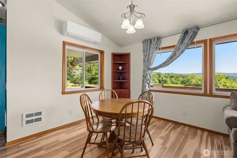 22 Pollari Road Raymond WA 98577