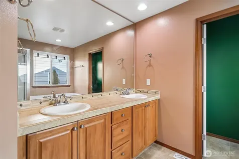 1824 23rd Street Snohomish WA 98290