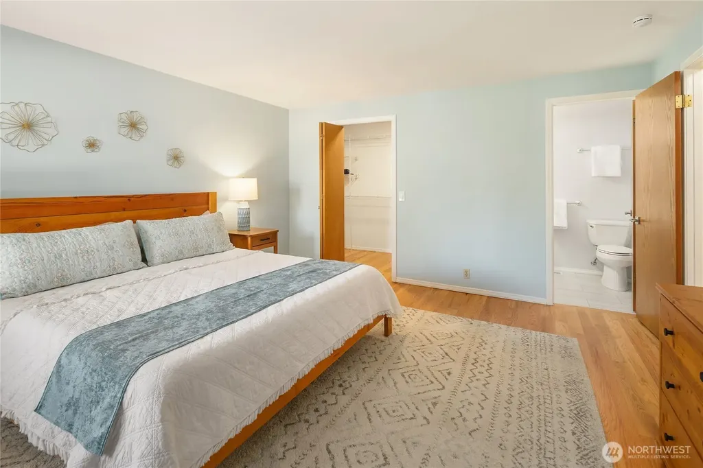 1931 237th Street SE Bothell WA 98021