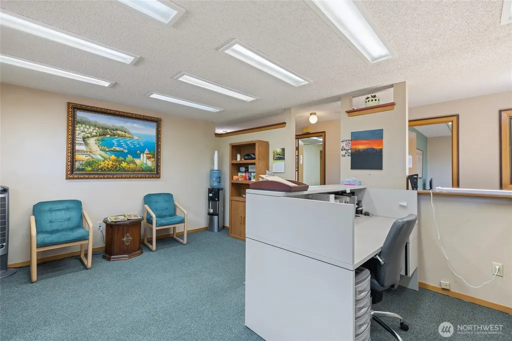 7403 Lakewood Drive W Lakewood WA 98499