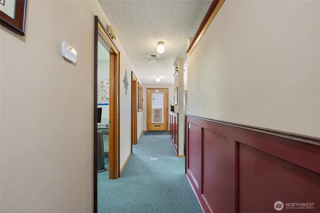 7403 Lakewood Drive W Lakewood WA 98499