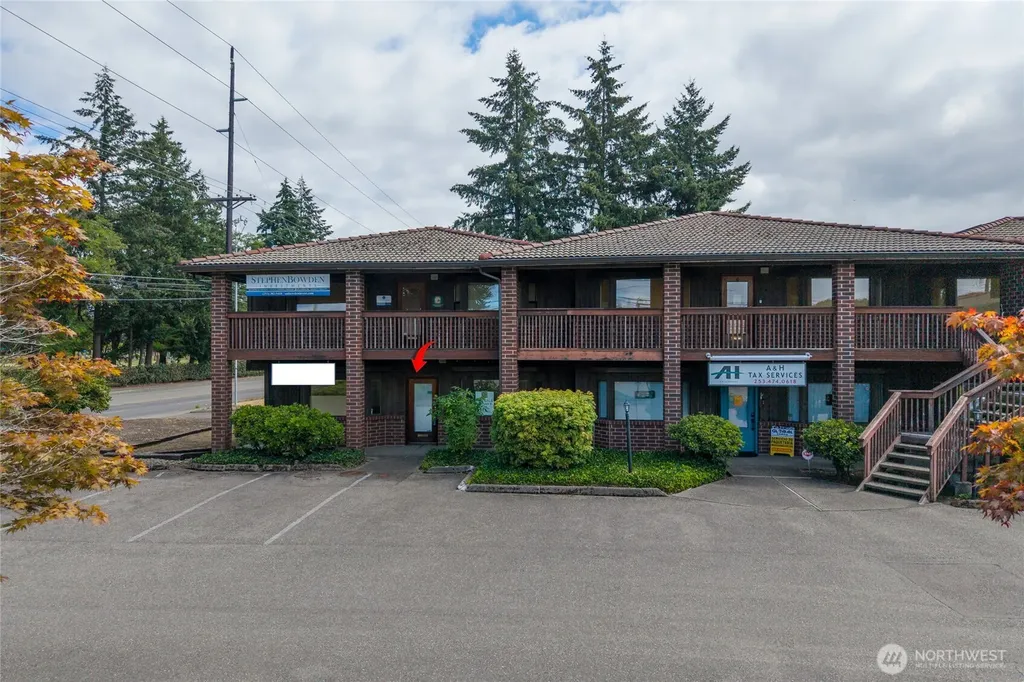 7403 Lakewood Drive W Lakewood WA 98499