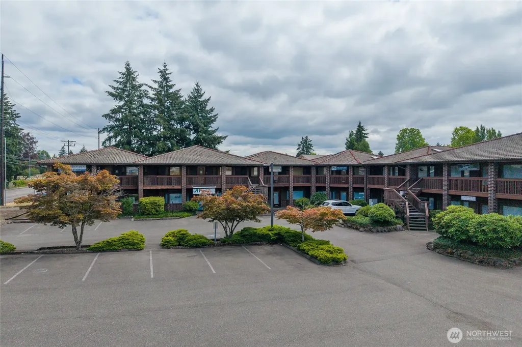 7403 Lakewood Drive W Lakewood WA 98499