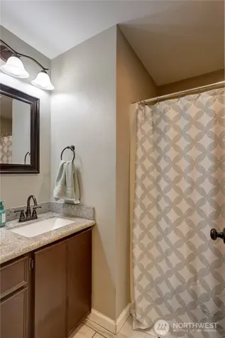 18005 Iris Place SW Rochester WA 98579