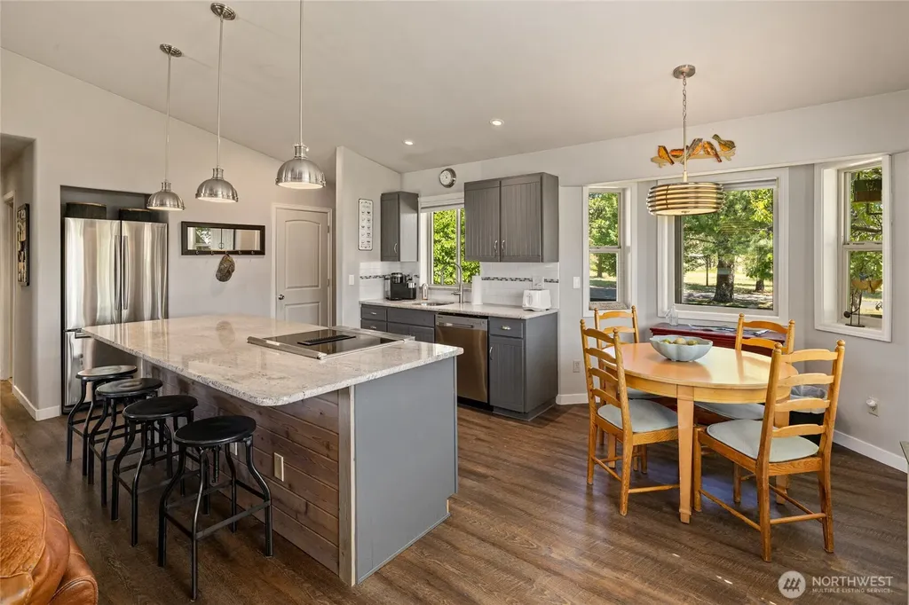 1250 Twin Lakes Road Cle Elum WA 98922