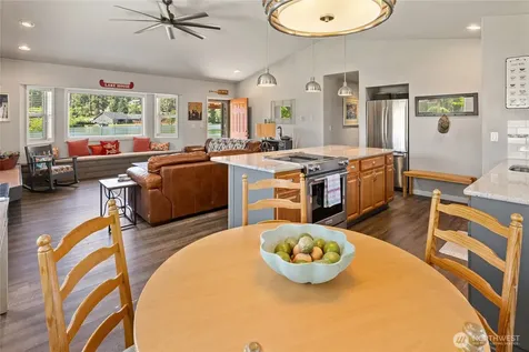 1250 Twin Lakes Road Cle Elum WA 98922