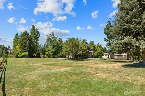 1250 Twin Lakes Road Cle Elum WA 98922