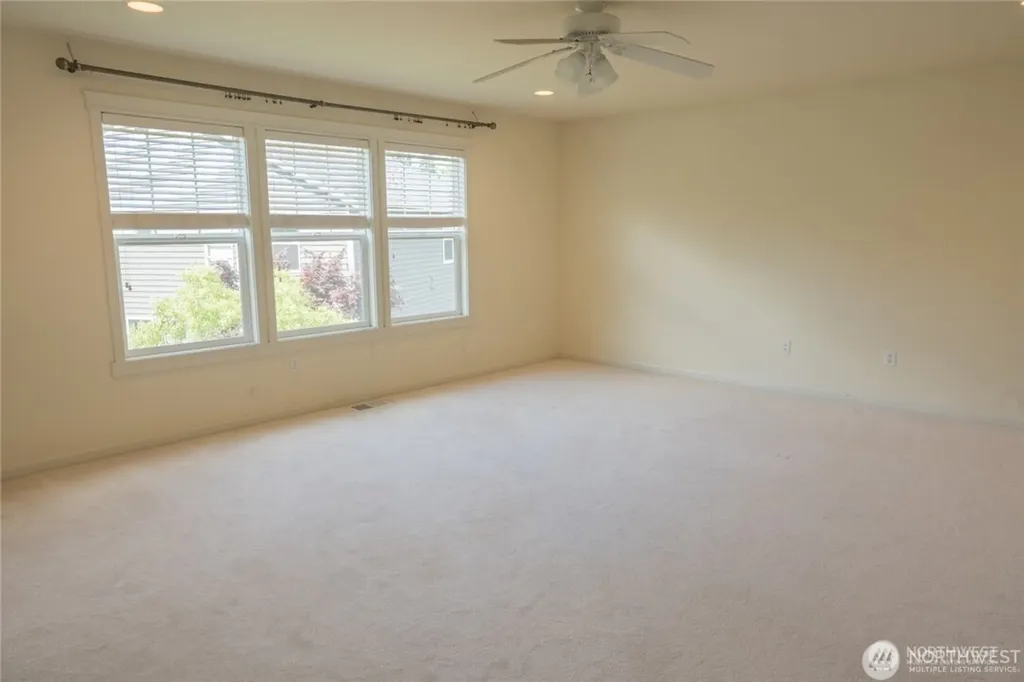 22306 NE 100th Way Redmond WA 98053