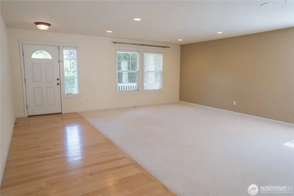 22306 NE 100th Way Redmond WA 98053