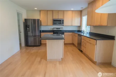 22306 NE 100th Way Redmond WA 98053