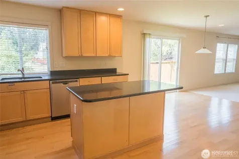 22306 NE 100th Way Redmond WA 98053