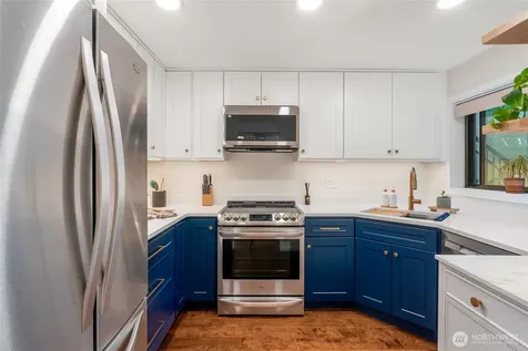 1819 N 107th Street Seattle WA 98133