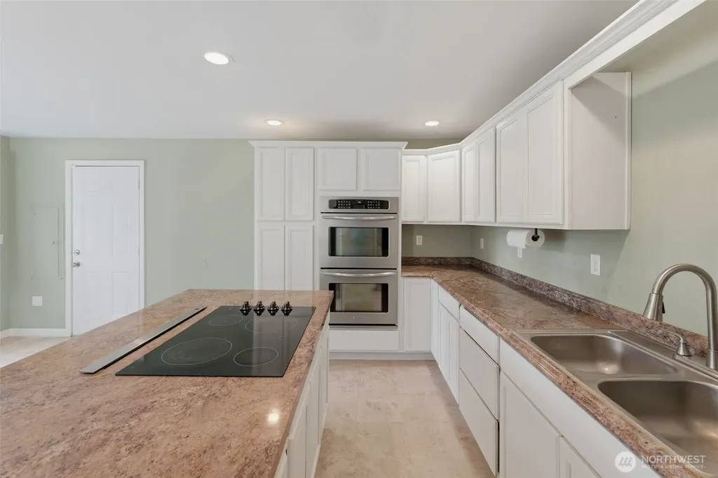 5305 Chicago Avenue SW Lakewood WA 98499