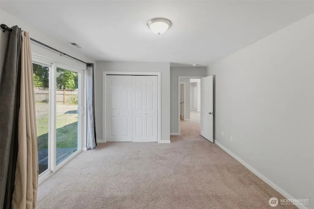 5305 Chicago Avenue SW Lakewood WA 98499