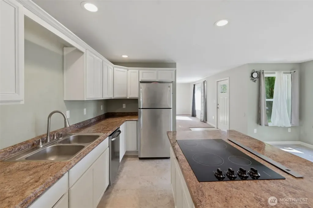 5305 Chicago Avenue SW Lakewood WA 98499