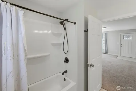 5305 Chicago Avenue SW Lakewood WA 98499