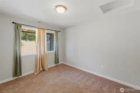 5305 Chicago Avenue SW Lakewood WA 98499