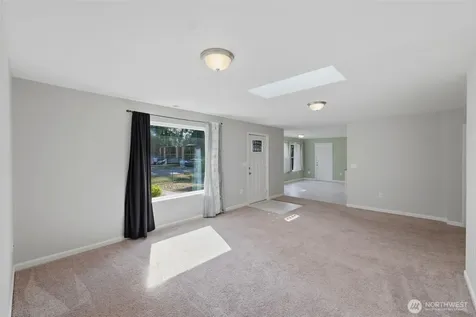 5305 Chicago Avenue SW Lakewood WA 98499