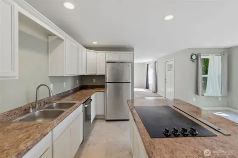 5305 Chicago Avenue SW Lakewood WA 98499