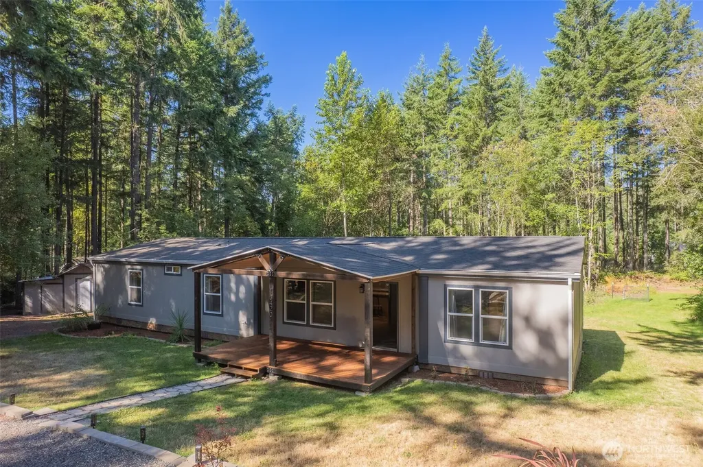 13420 Glenwood Road SW Port Orchard WA 98367