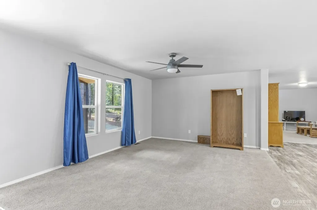 13420 Glenwood Road SW Port Orchard WA 98367