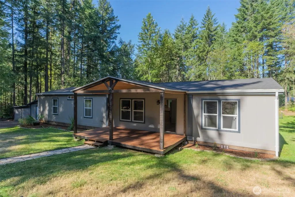 13420 Glenwood Road SW Port Orchard WA 98367