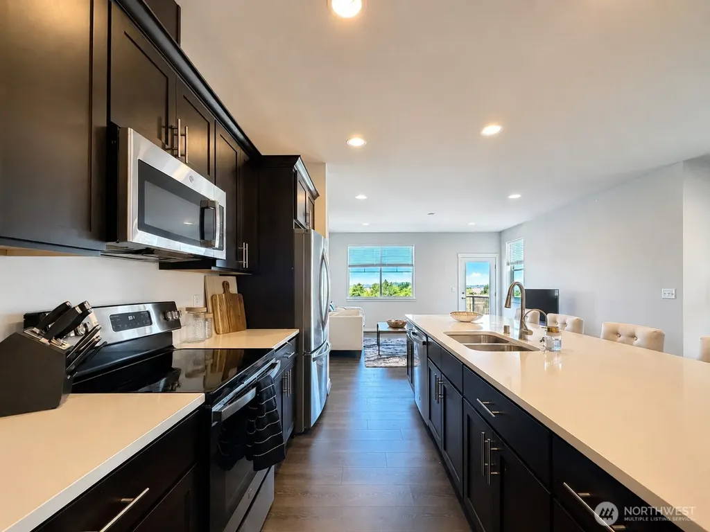 22328 88th Way S Kent WA 98031