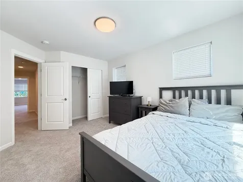 22328 88th Way S Kent WA 98031