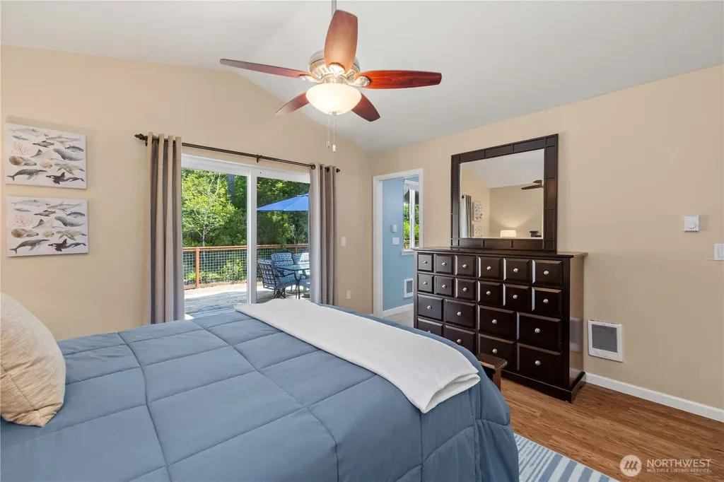378 Eridani Loop SE Ocean Shores WA 98569