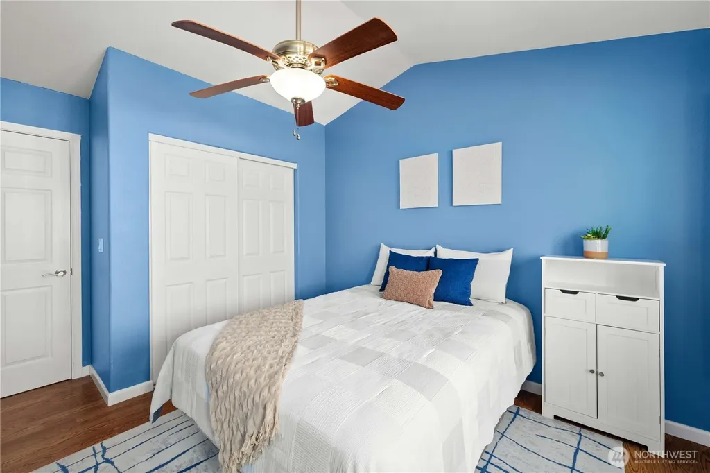 378 Eridani Loop SE Ocean Shores WA 98569