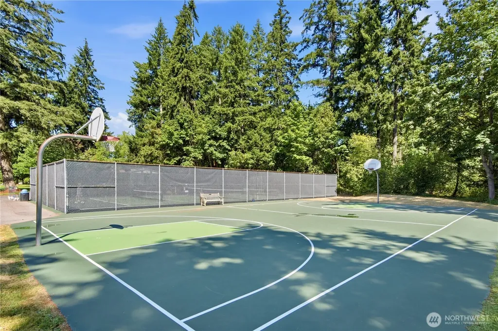 16177 SE 33rd Circle Bellevue WA 98008