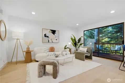 16177 SE 33rd Circle Bellevue WA 98008
