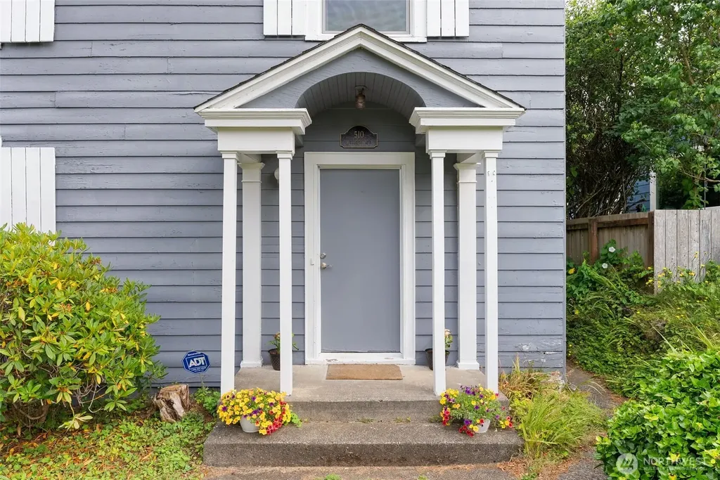 510 E Burleigh Avenue Aberdeen WA 98520